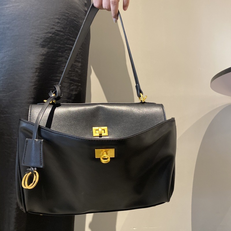 Women Bags On Sale - Kadınlar için Deri Detaylı, Geniş Kapasiteli